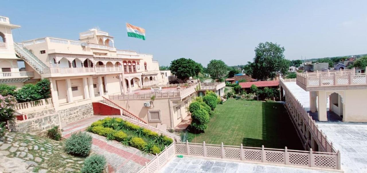 Fort Beejwar Chauhan By Aayams Neemrana Shahjahanpur المظهر الخارجي الصورة
